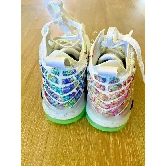 Nike Lebron 17 EP Air Command Force 5.5 Y Basketball NBA Knitposite