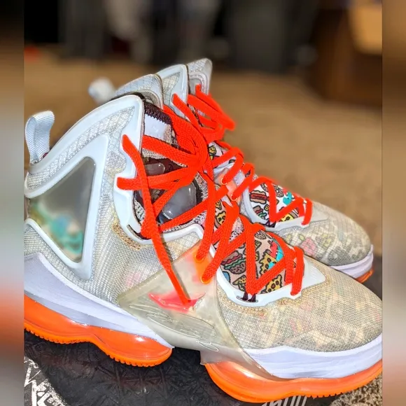 Nike LeBron XIX &quot;Fast Food&quot; Men's Basketball Trainer Sneakers