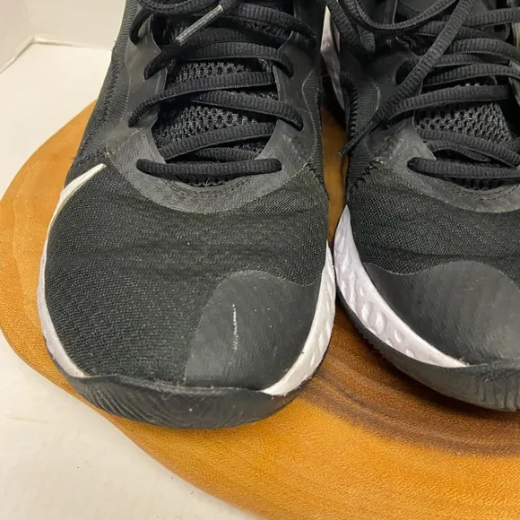 Nike Renew Elevate Basketball Sneakers