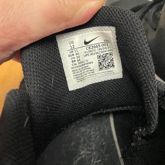Nike Renew Elevate Basketball Sneakers