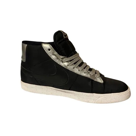 Nike SB Blazer High Black Metallic Silver Size 10 Men’s Shoe 315877-008