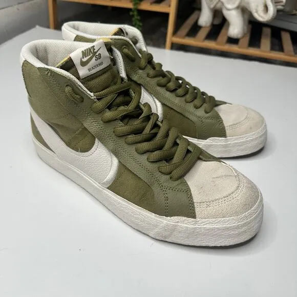 Nike SB Blazer Mid Premium Swoosh Green Pilgrim Sneakers