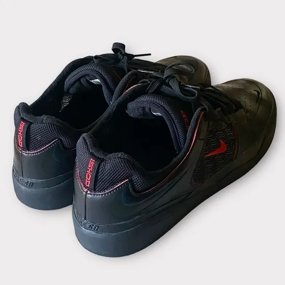 NIKE SB ISHOD Premium Skate Sneakers Black/Red University Men’s Size 12 ECU