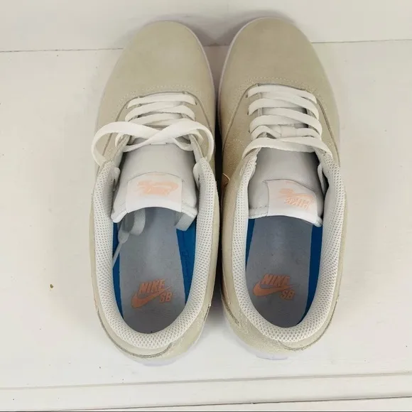 Nike SB Women’s Check Solar Suede Skater Sneakers Size 9.5