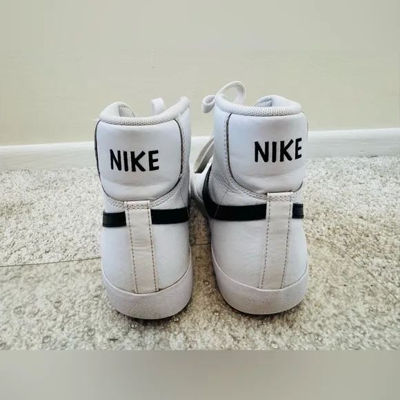 Nike White Black Blazer Mid '77 Kids Shoes Sneakers Size 7Y