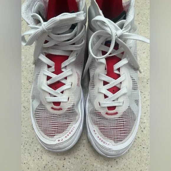 Nike Youth Air Jordan XXXV11 Basketball Shoe (Size 5Y)