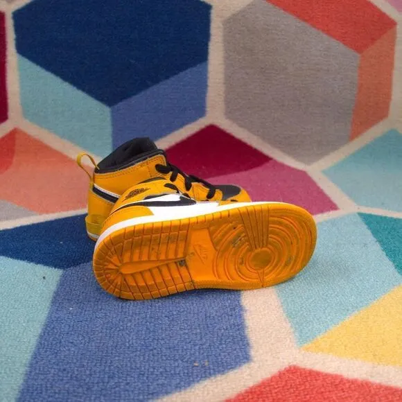 Nike Air Jordan 1 Mid Toddler 'Reverse Yellow Toe' -  Toddler US 8