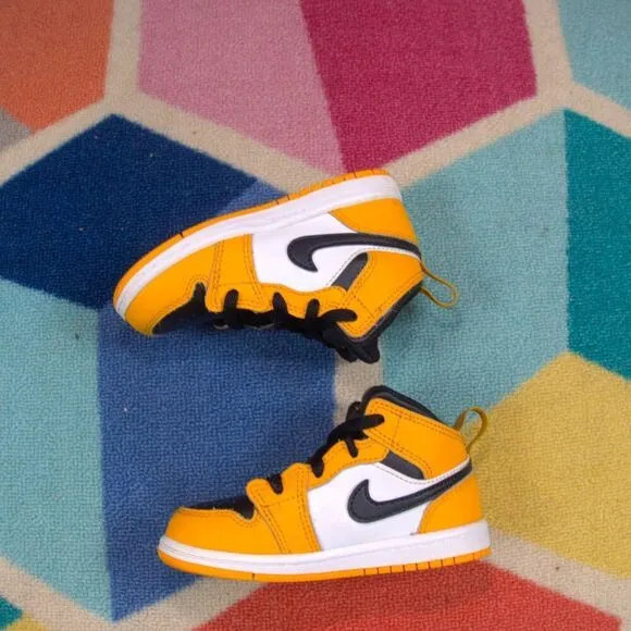 Nike Air Jordan 1 Mid Toddler 'Reverse Yellow Toe' -  Toddler US 8