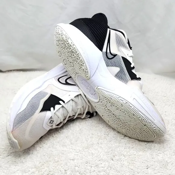 ■NIKE■KYRIE 5 LOW BASKETBALL🏀SNEAKERS 👟BLACK/WHITE MENS 11.5 ●I   ■GUC📦BOX 2■