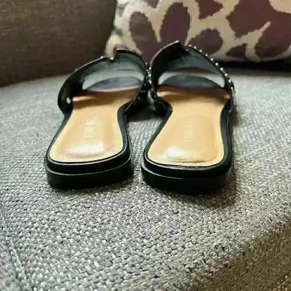 Nine West Grandas Black Faux Leather Sandals with Studs! Size 6.5