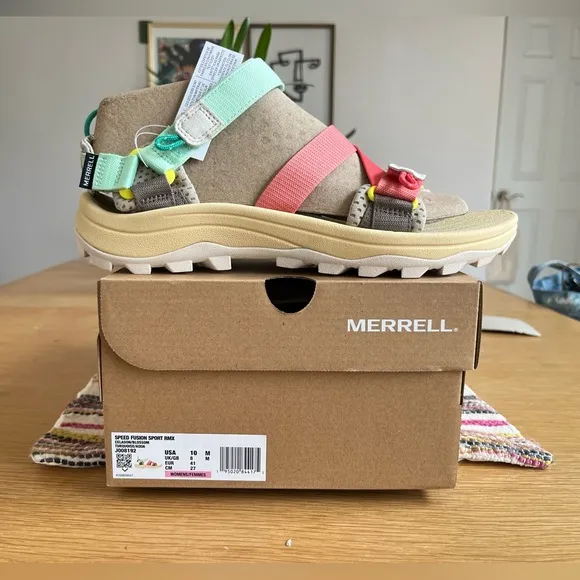 NWB Merrell Speed Fusion Sport RMX Sandals in Celadon/ Blossom