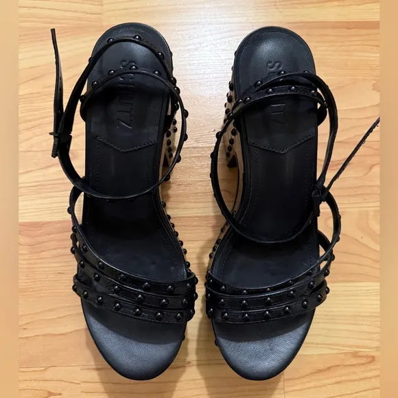 NWB SCHUTZ Women's Anne Studded Wedge Sandals in Black size 7