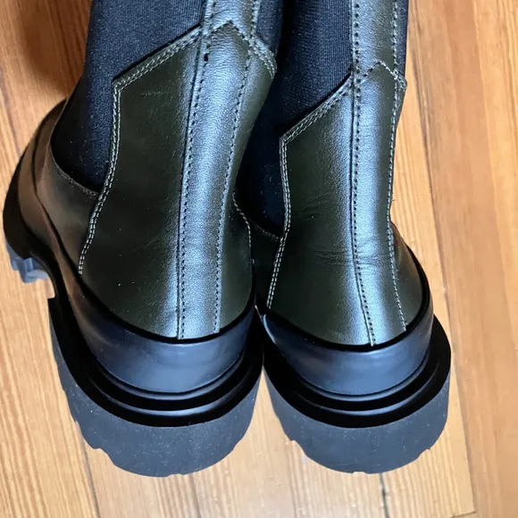 NWOB Allsaints Harlee Lug Sole Chelsea Boot Sz 10