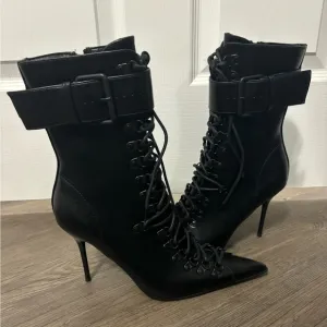 NWOB Dolls Kill / Generation Kiss Boulevard Heeled Boots