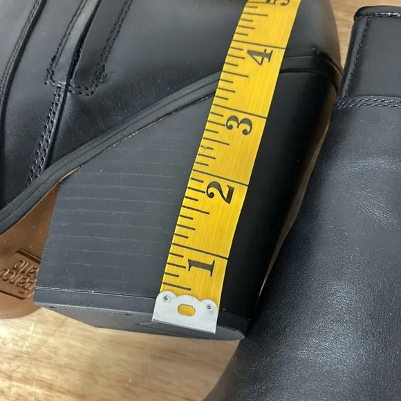 NWOB FRANCO SARTO GAMBLE Black Leather Ankle Boots Chunky Heel size 11
