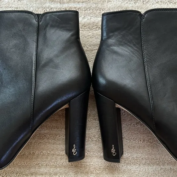 NWOB Sam Edelman Women's Raelle Ankle Booties Leather Pointed-Toe  Black Size 9