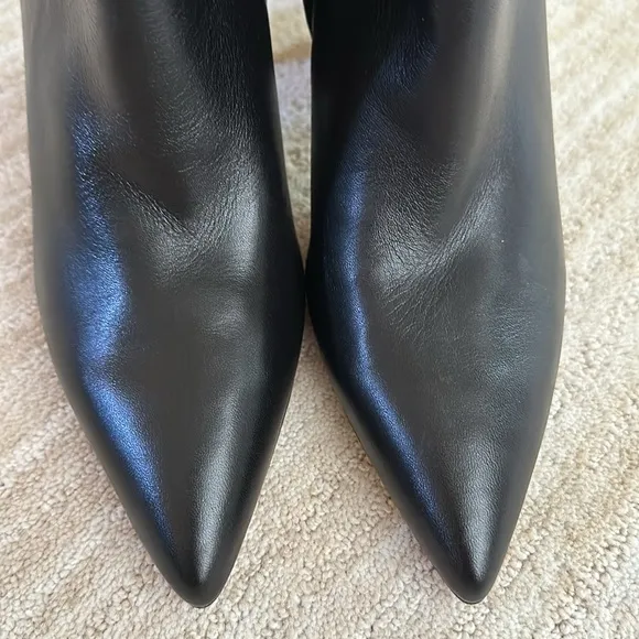 NWOB Sam Edelman Women's Raelle Ankle Booties Leather Pointed-Toe  Black Size 9