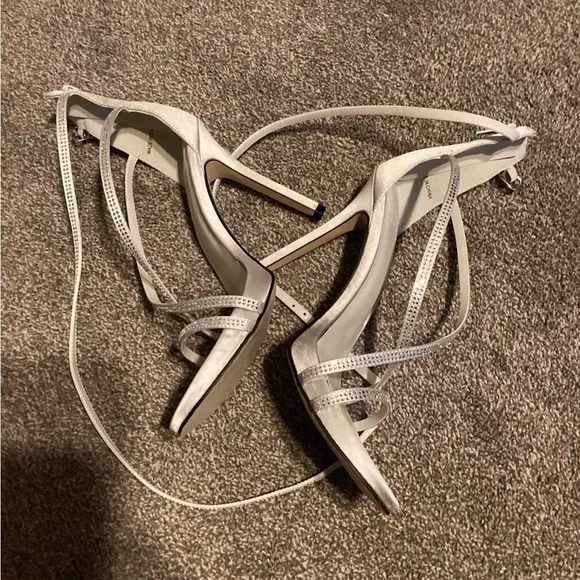 Nwot AAJ by Aminah Size 8M Strappy Rhinestone Dress Sandals