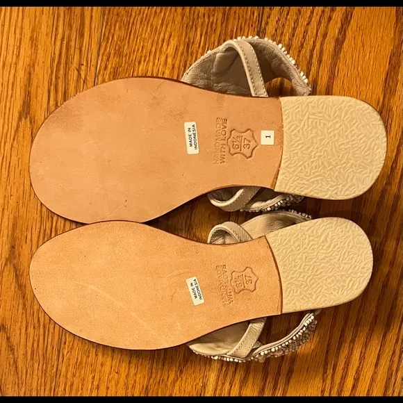 NWOT Cocobelle Shell Slingback Sandals, Beige