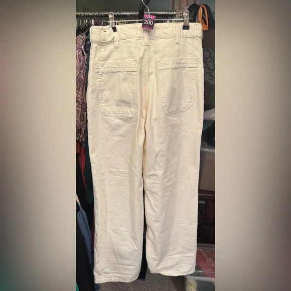 NWOT Free People We The Free Palmer Cuffed Jeans - eggshell white cream - 27