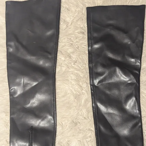 NWOT Jeffrey Campbell Reflect OK Thigh High Platform Boots in Black