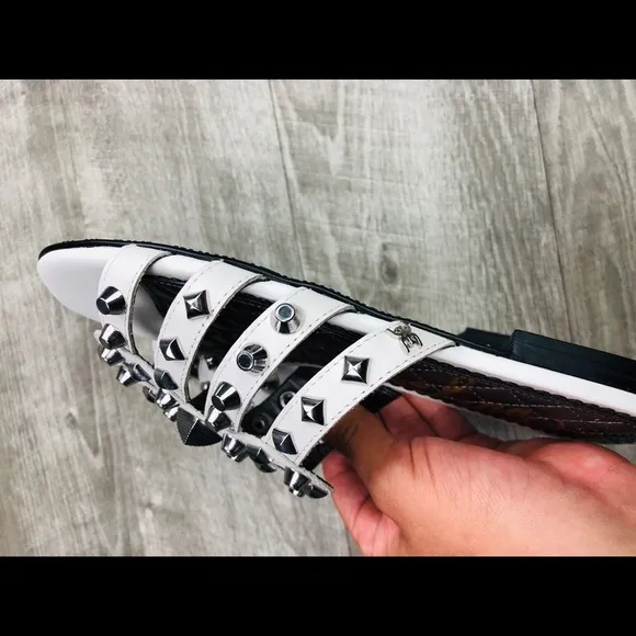 NWOT SAM EDELMAN WHITE STUDDED SLIP ON SANDALS