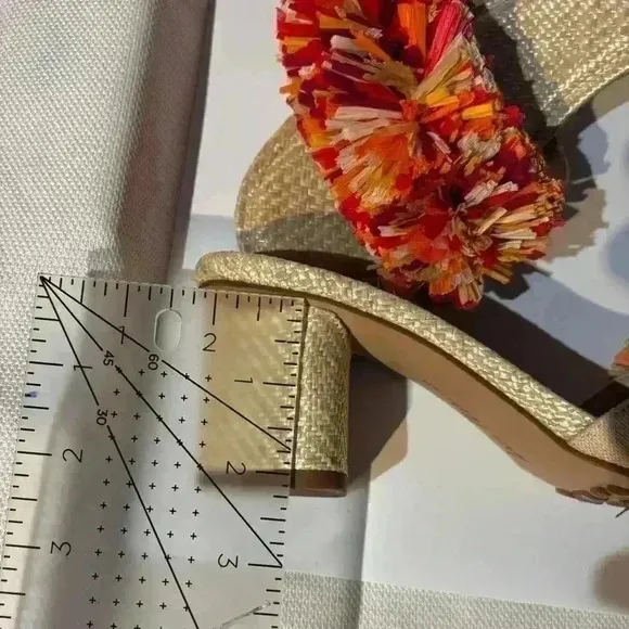 NWOT Sam Elderman Olia Block Heel