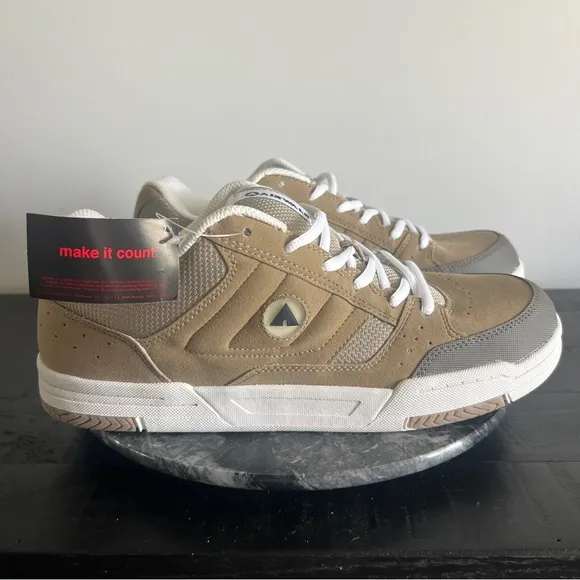 NWT AIRWALK Skater Flip Vintage 90's Y2K Chunky Sneakers  Men’s Sz 11 Tan Suede
