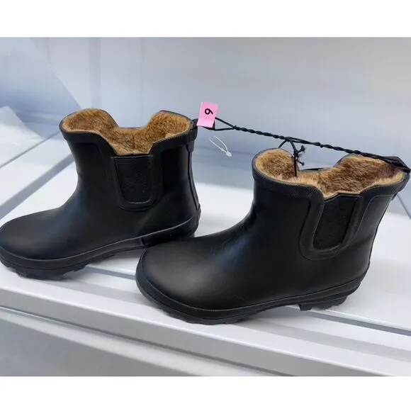 NWT!! &quot;CHOOKA&quot; Rubber Ankle Boots, Size 6, Classic Chelsea Boot, Rainboot