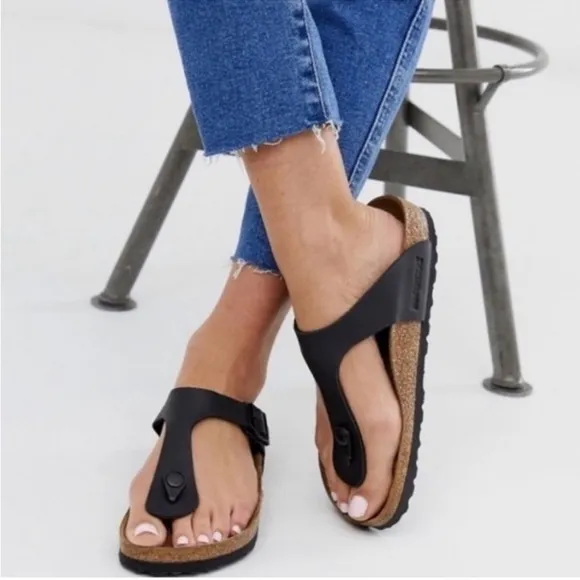 NWT Birkenstock Gizeh BS Black Sandals.
