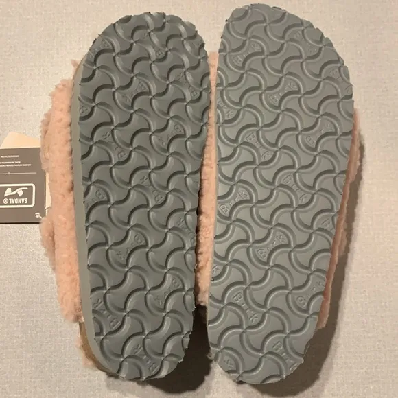 NWT Birkenstock Papilio Arizona Big Buckle Shearling Sandals Size US 7/EU 38