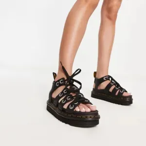 NWT BLAIRE Hardware Leather Sandals