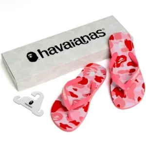 NWT Limited Edition RARE A BATHING APE BAPE x HAVAIANAS Pink Camo Sandals