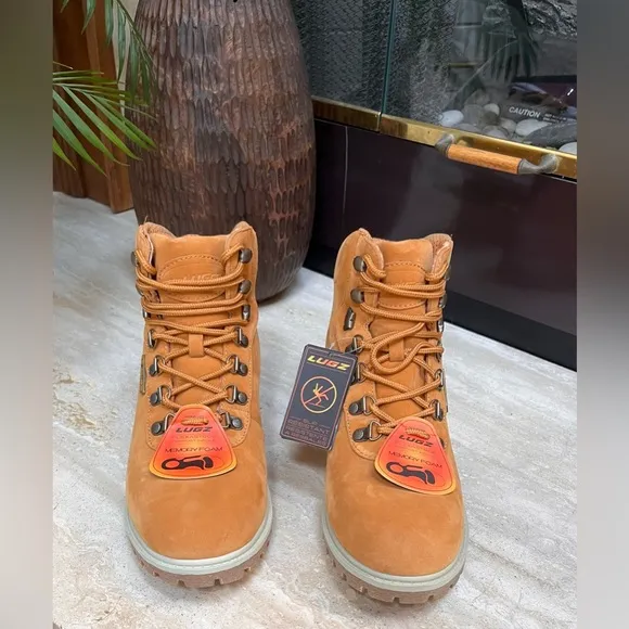 NWT Lugz Men’s Pine Ridge WR Boots