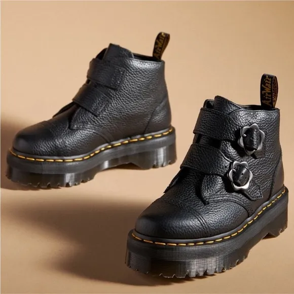 NWT RARE Dr. Martens Devon Flower Black Buckle Leather Platform Boots Size 8