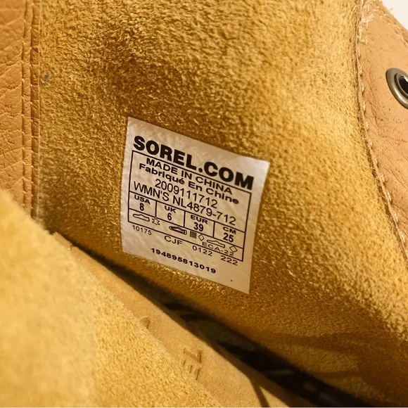 NWT Sorel Hi-Line Women’s Lace Up Waterproof Suede Boots Size 8