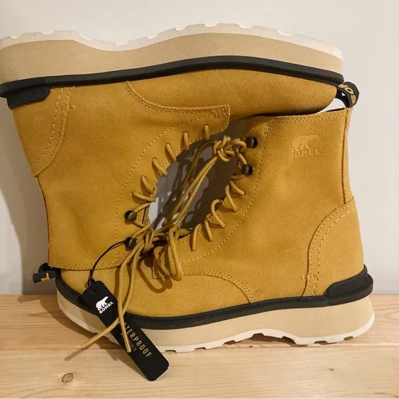 NWT Sorel Hi-Line Women’s Lace Up Waterproof Suede Boots Size 8