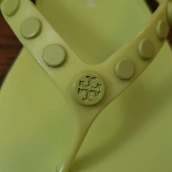 NWT Tory Burch Studded Jelly Sandal in Lime Sherbet Size 7