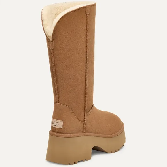 NWT UGG Classic New Heights Cuffable Boots!