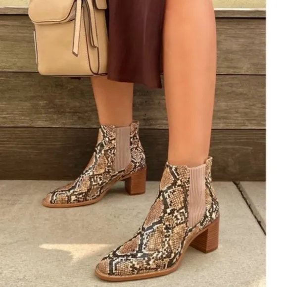 NWT Vince Camuto Ankle Boots