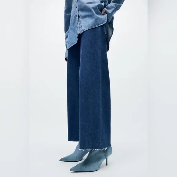 NWT. Zara Blue Denim Fabric Heeled Ankle Boots. Size 11.