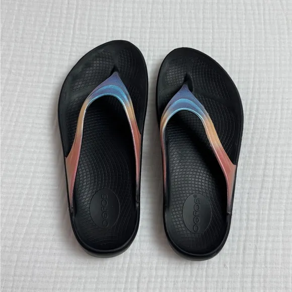 OOFOS OOLALA Luxe Sandals In Horizon Color Way Women's Size 7 EU 38 Summer Beach