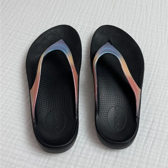 OOFOS OOLALA Luxe Sandals In Horizon Color Way Women's Size 7 EU 38 Summer Beach