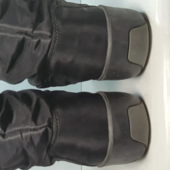 Pajar Romania Black waterproof Tall Winter Boots womans size 10  EU 41