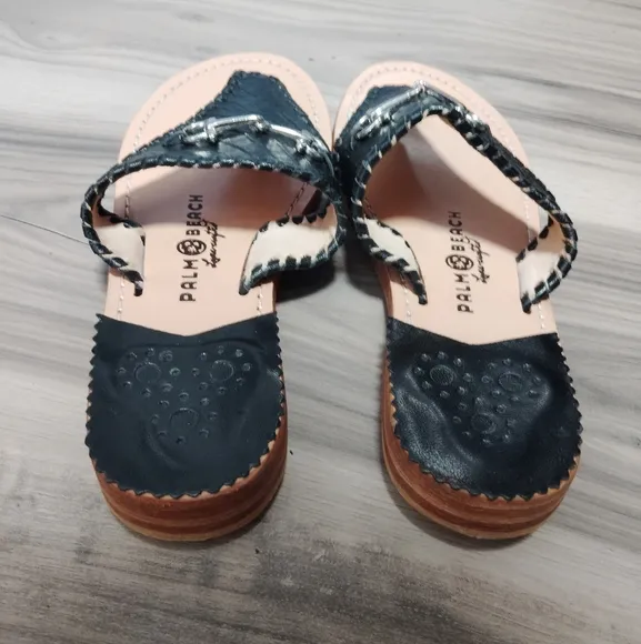Palm Beach luxecraft genuine leather sandals Size 7