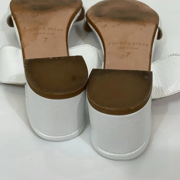 Patricia Green Palm Beach Block Sandals Size 7 White Low Heel Slip On