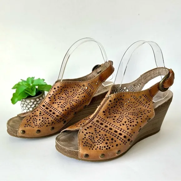 Pikolinos Benissa' Slingback Studded Wedge Sandal Open Peep Toe Size 39