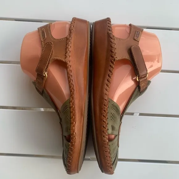 Pikolinos brown green leather sandals size 8.5-9 ( European 39)