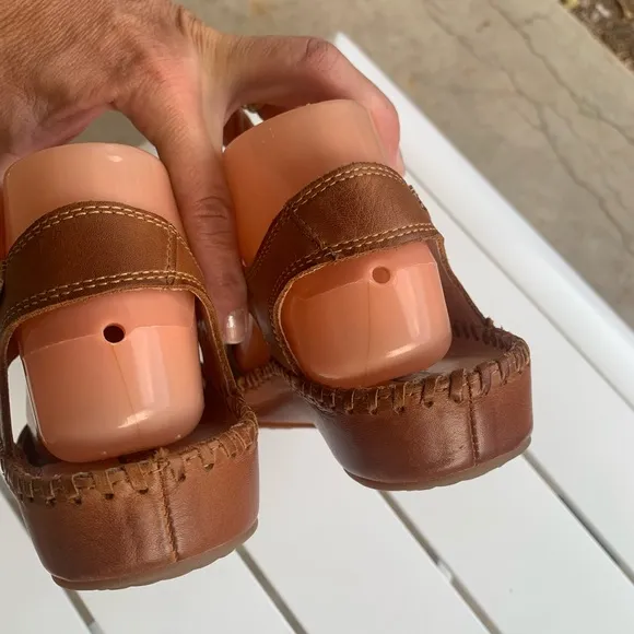 Pikolinos brown green leather sandals size 8.5-9 ( European 39)