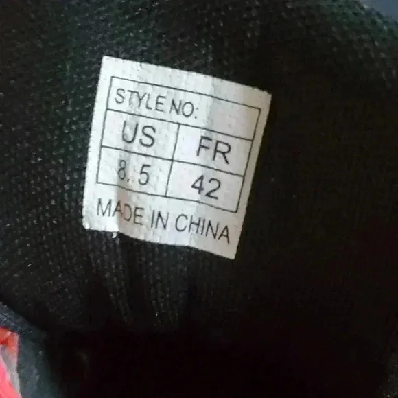 Pippen Big AIR Panda Basketball Sneakers NWOT